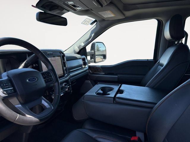 Certified 2025 Ford F350 Lariat w/ FX4 Off-Road Package AWD/4WD image 9