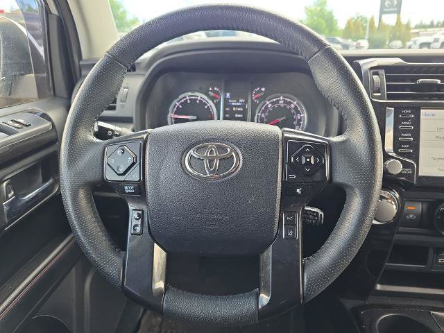 Used 2021 Toyota 4Runner TRD Off-Road AWD/4WD image 19