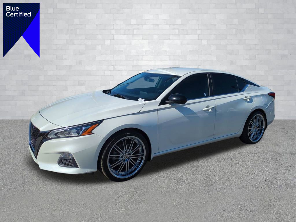 Used 2021 Nissan Altima 2.5 SR image 1