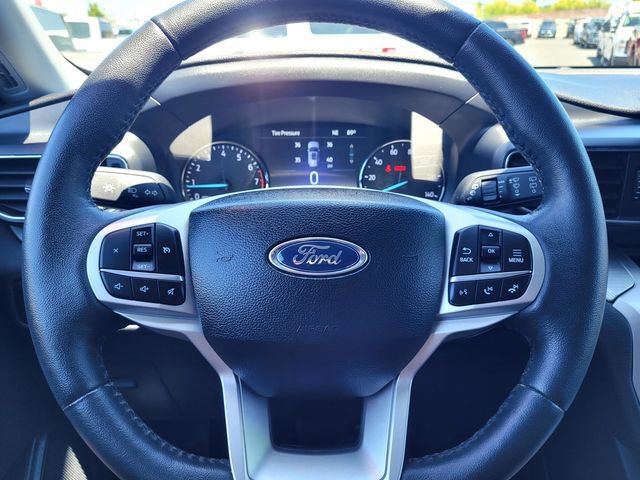 Certified 2023 Ford Explorer XLT w/ Equipment Group 202A AWD/4WD image 25