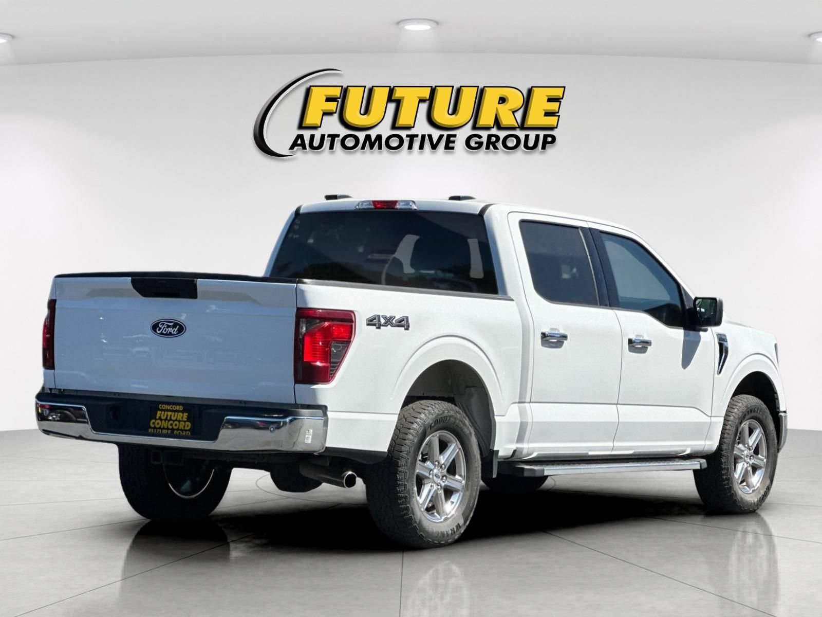 Certified 2025 Ford F150 XLT w/ Equipment Group 301A Standard AWD/4WD image 3