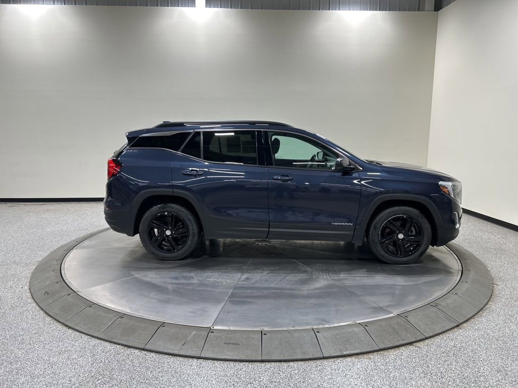 Used 2018 GMC Terrain SLE w/ Driver Convenience Package FWD image 6