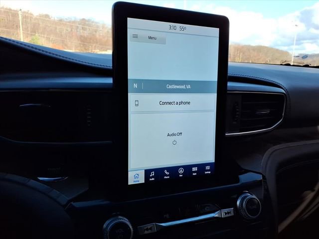 Certified 2022 Ford Explorer Platinum w/ Technology Package image 25