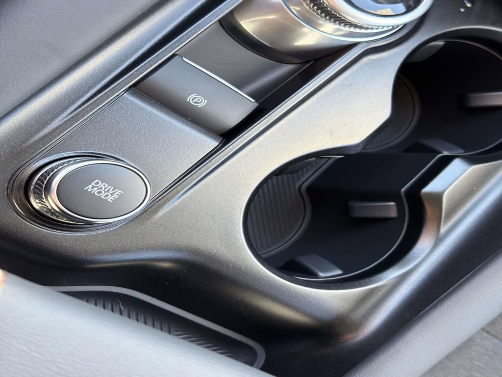 Certified 2025 Ford Explorer Active image 24