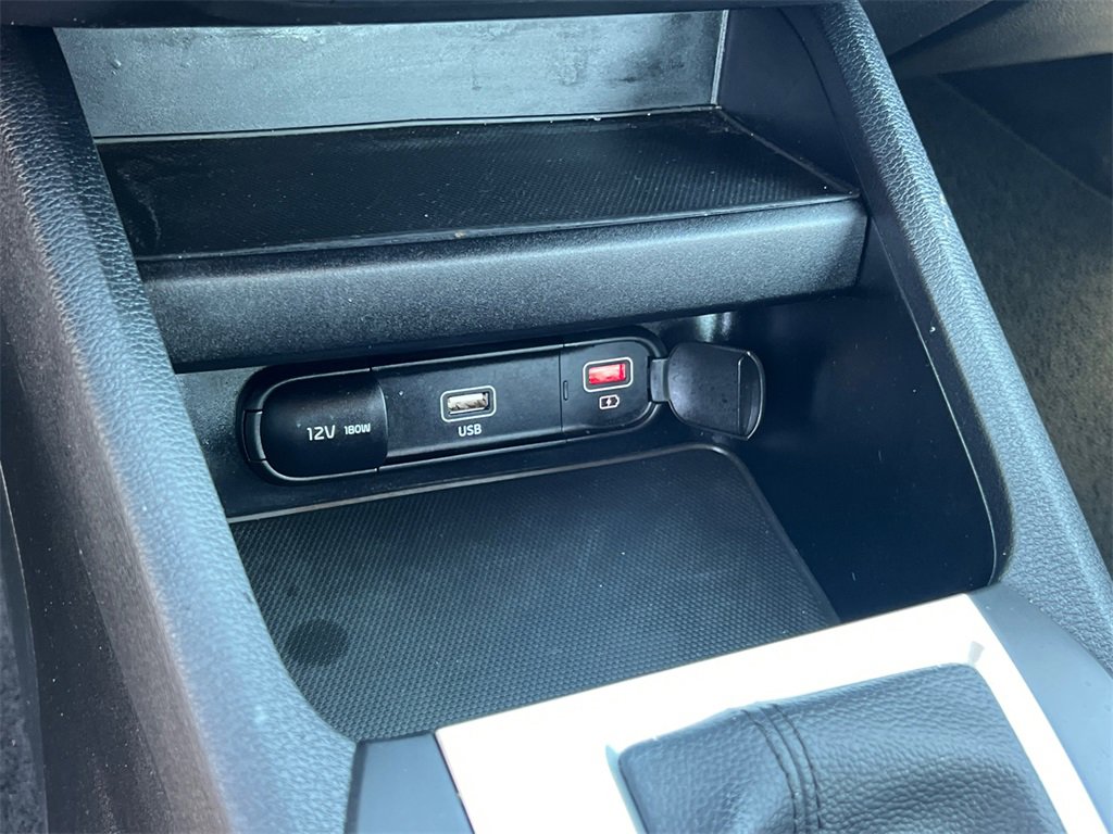 Used 2024 Kia Forte LXS image 31