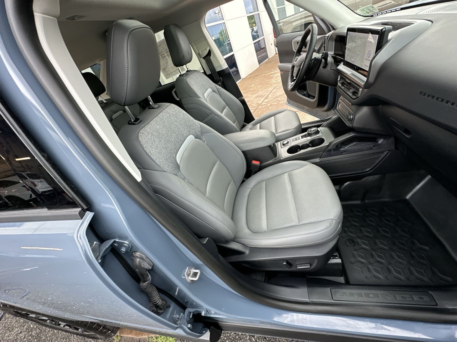 Certified 2025 Ford Bronco Sport Badlands w/ Badlands Tech Package AWD/4WD image 35