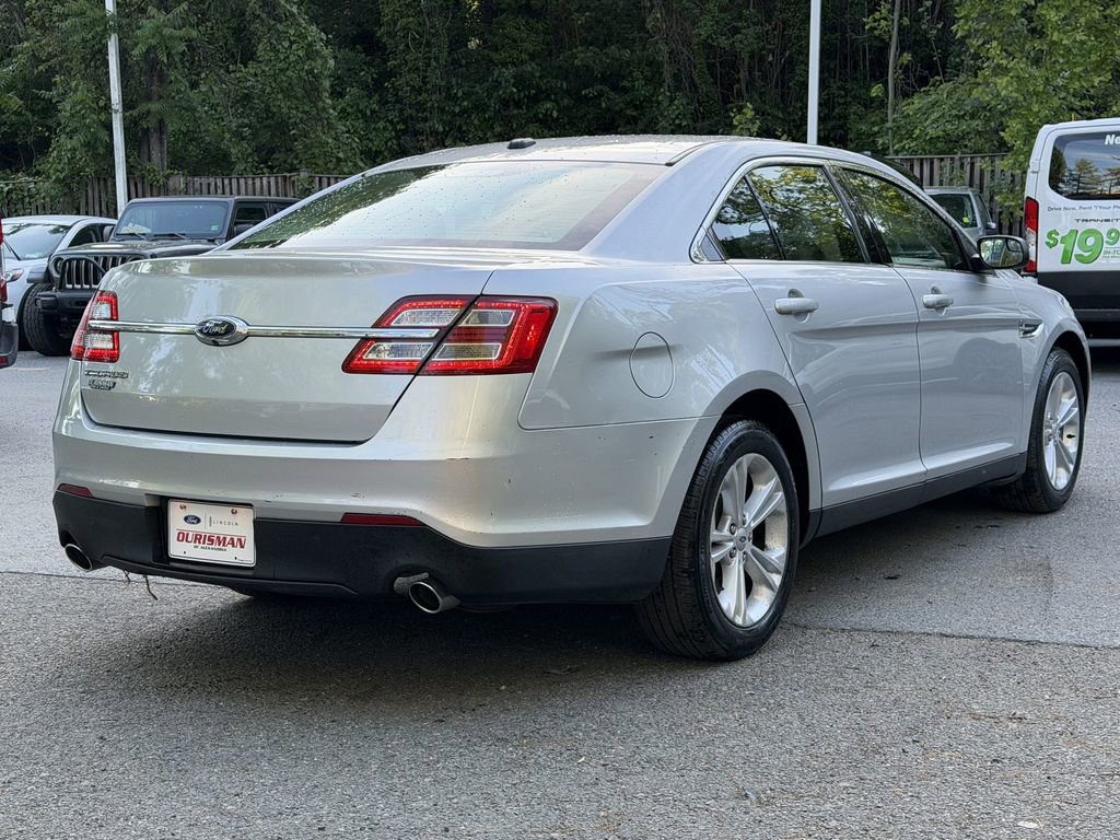 Certified 2019 Ford Taurus SE FWD image 7