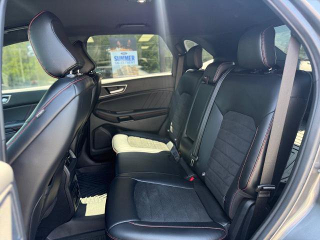 Certified 2023 Ford Edge ST-Line AWD/4WD image 15