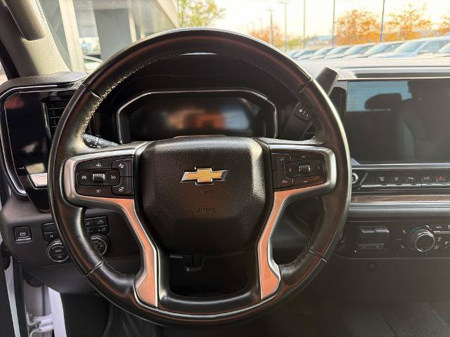 Used 2024 Chevrolet Silverado 2500 LT AWD/4WD image 22