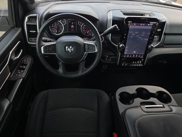Used 2025 RAM 2500 Big Horn AWD/4WD image 15