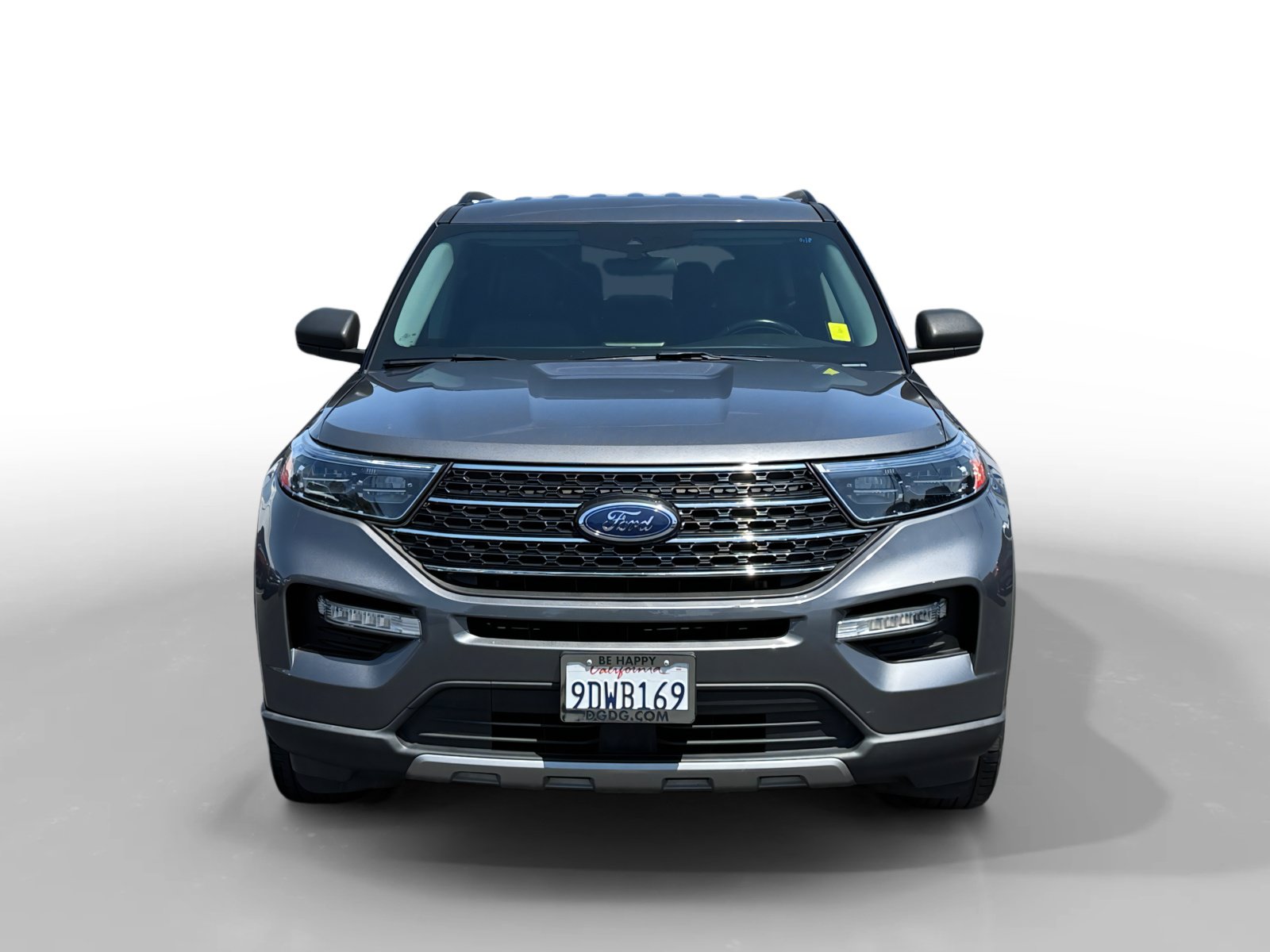 Certified 2022 Ford Explorer XLT w/ Equipment Group 202A AWD/4WD image 8