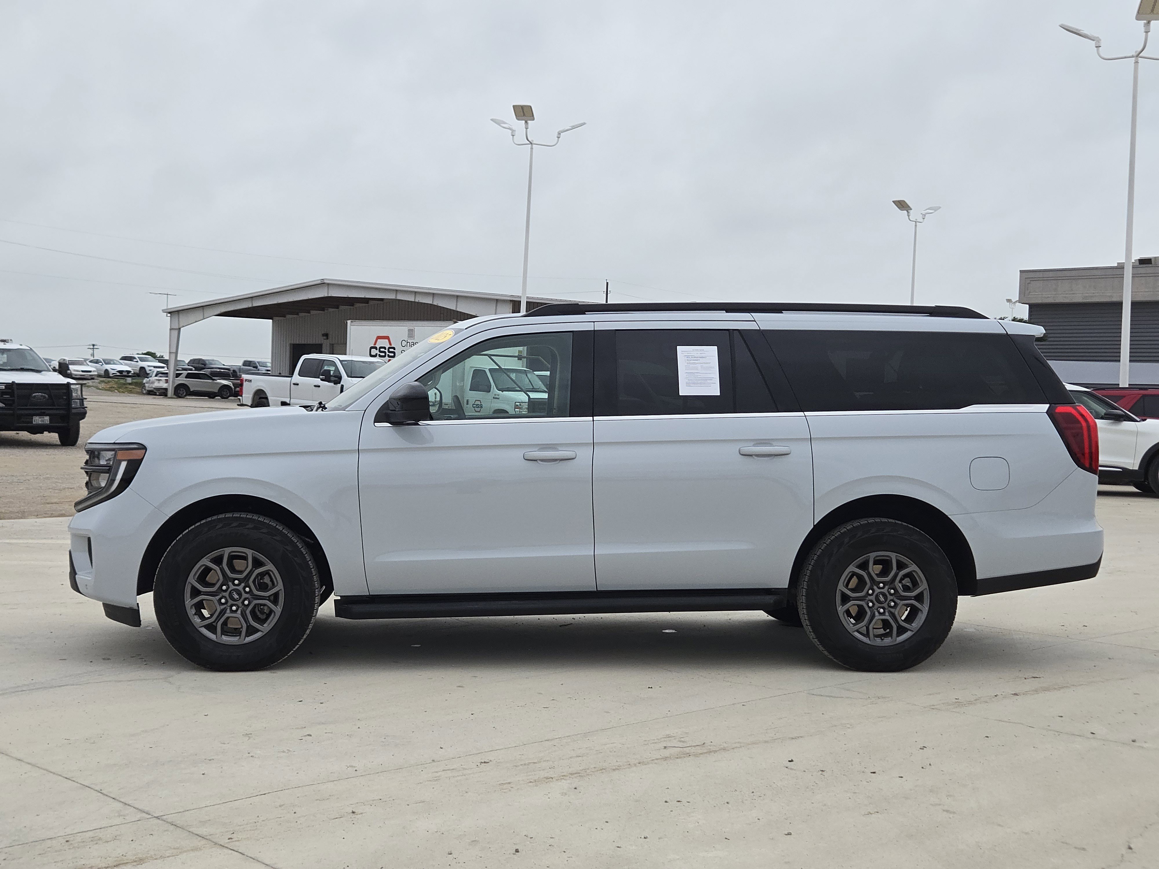 Certified 2025 Ford Expedition Max Active RWD image 4