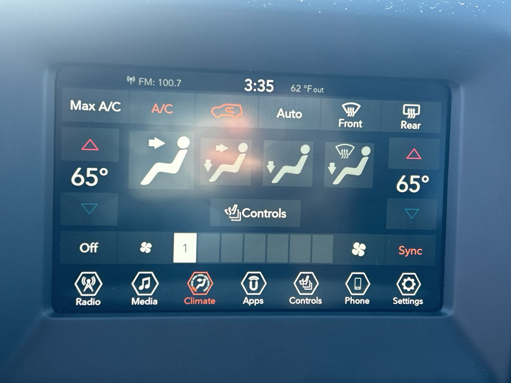 Used 2020 Jeep Compass Latitude w/ Popular Equipment Group FWD image 22