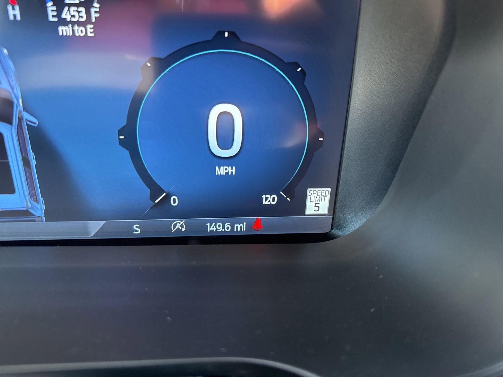 Certified 2025 Ford F150 Platinum w/ Equipment Group 702A High image 16