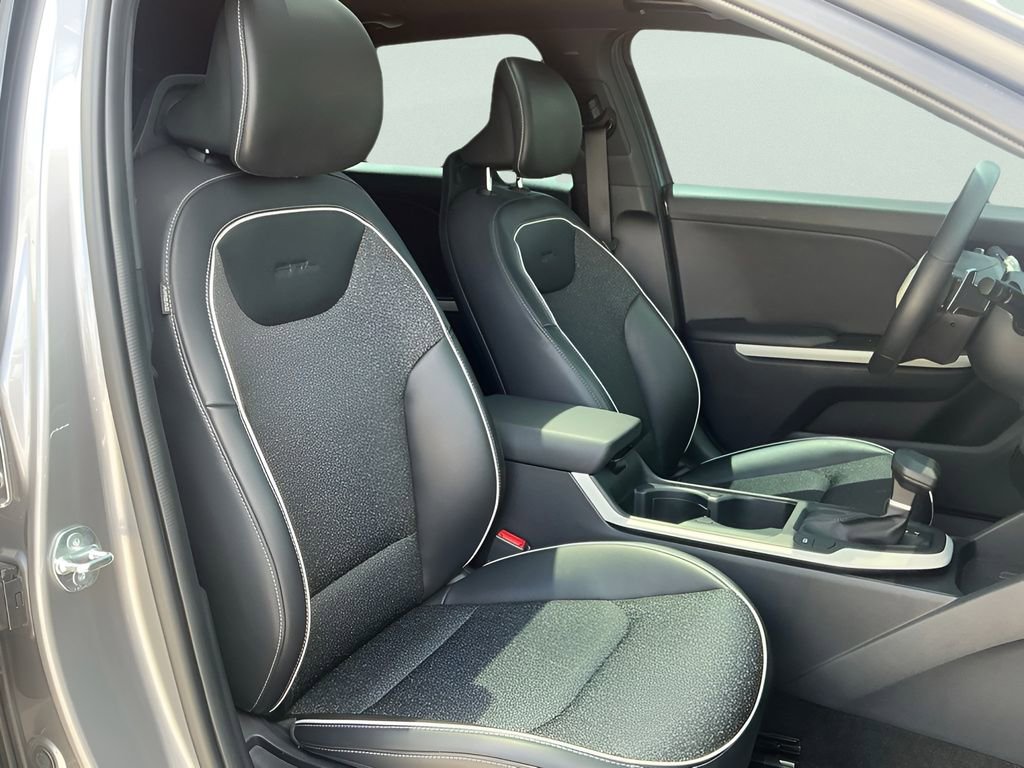 Used 2025 Kia K4 GT-Line w/ GT-Line Sunroof Package FWD image 14