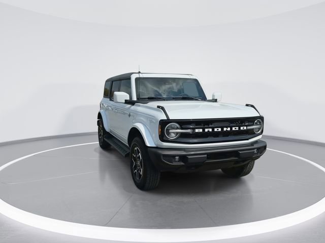 Certified 2025 Ford Bronco Outer Banks AWD/4WD image 3
