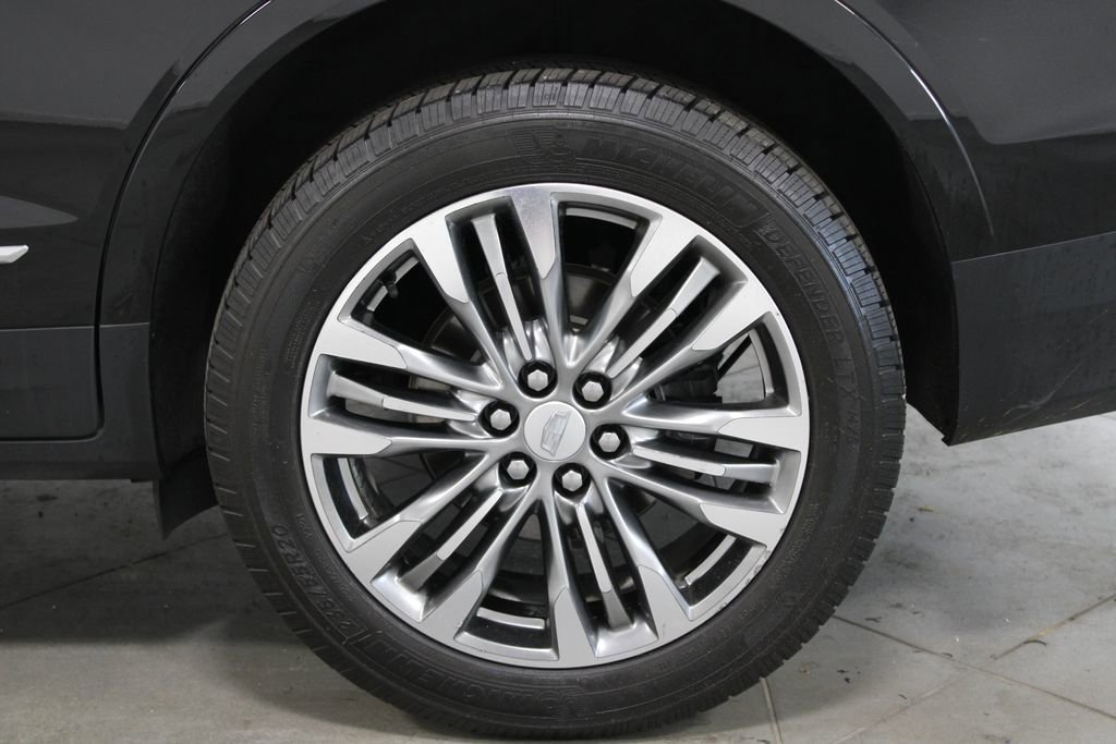 Used 2018 Cadillac XT5 Premium Luxury FWD image 19