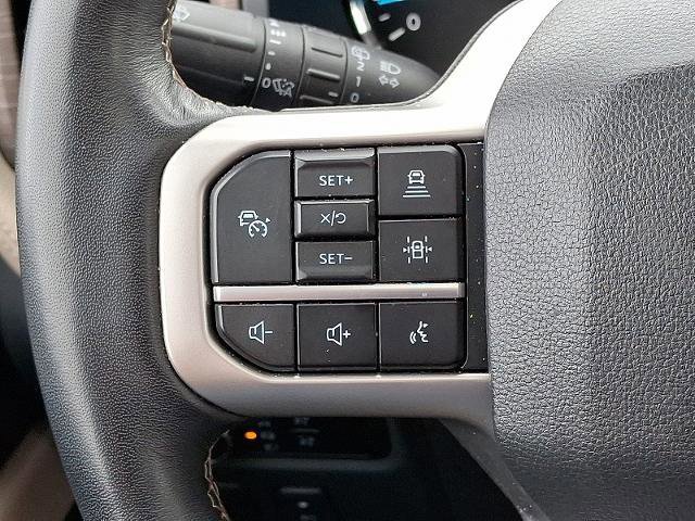 Certified 2024 Ford Expedition Limited image 21