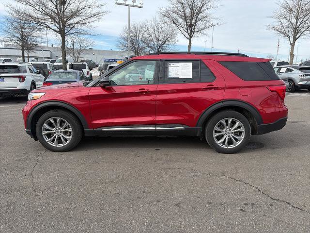 Certified 2023 Ford Explorer XLT w/ Equipment Group 202A image 2