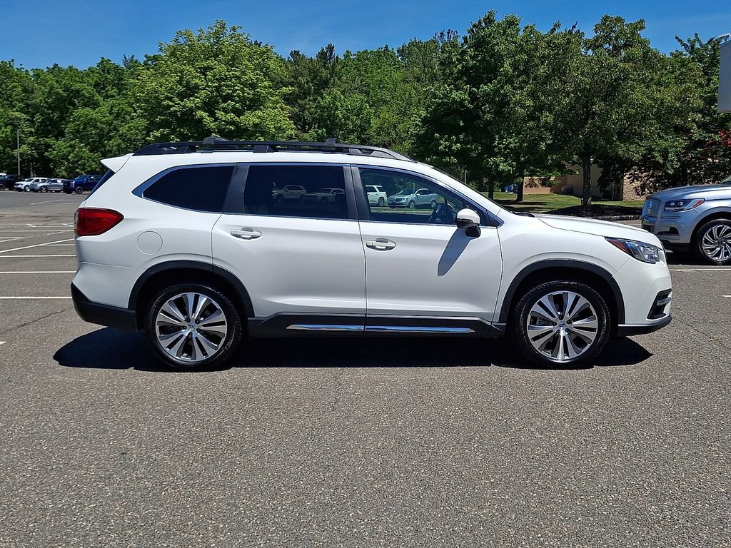 Used 2022 Subaru Ascent Limited w/ Technology Package AWD/4WD image 10