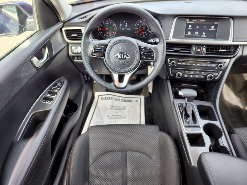Used 2018 Kia Optima LX w/ 17" Alloy Wheels Package FWD image 13