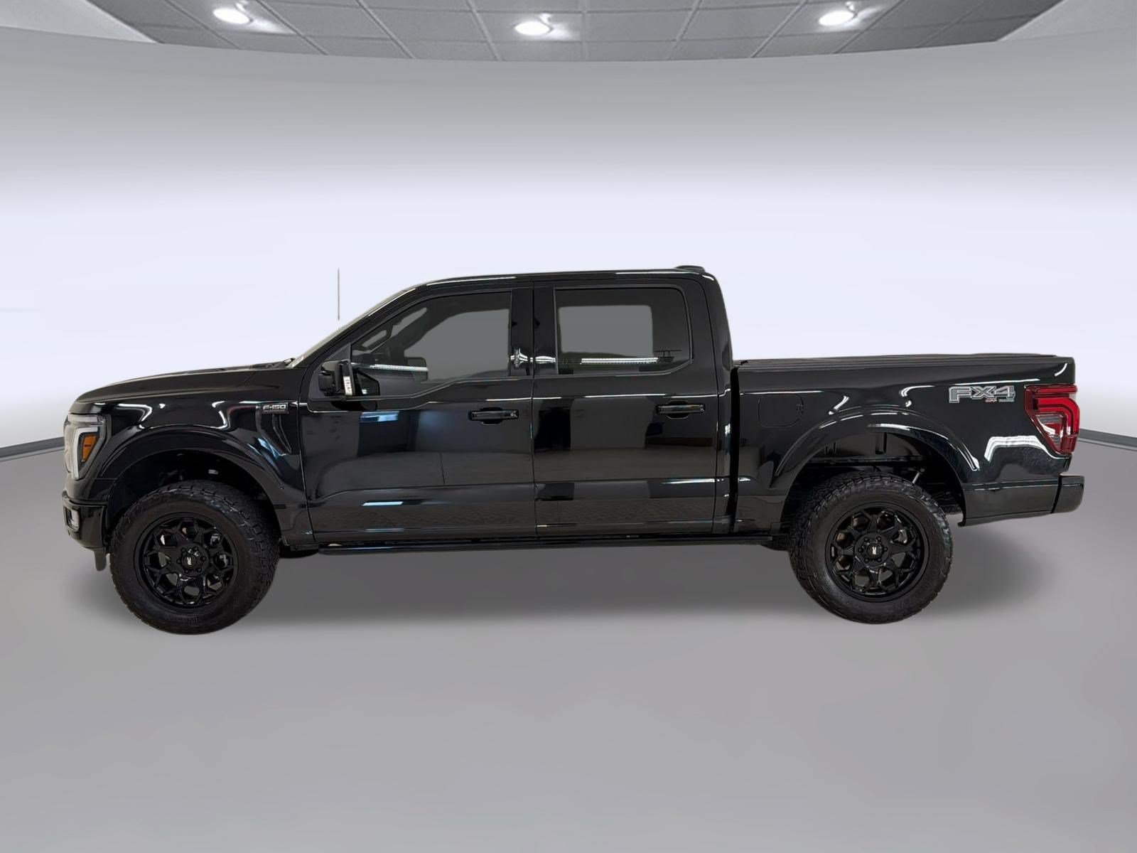 Certified 2024 Ford F150 Platinum w/ FX4 Off-Road Package AWD/4WD image 2