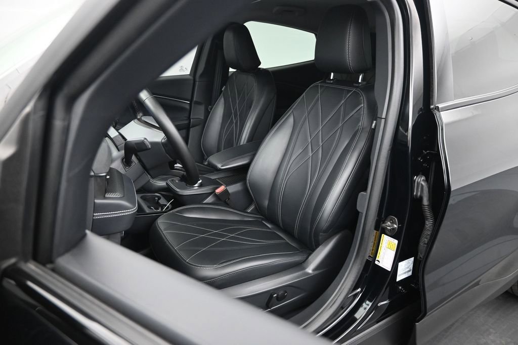 Certified 2024 Ford Mustang Mach-E Select RWD image 9