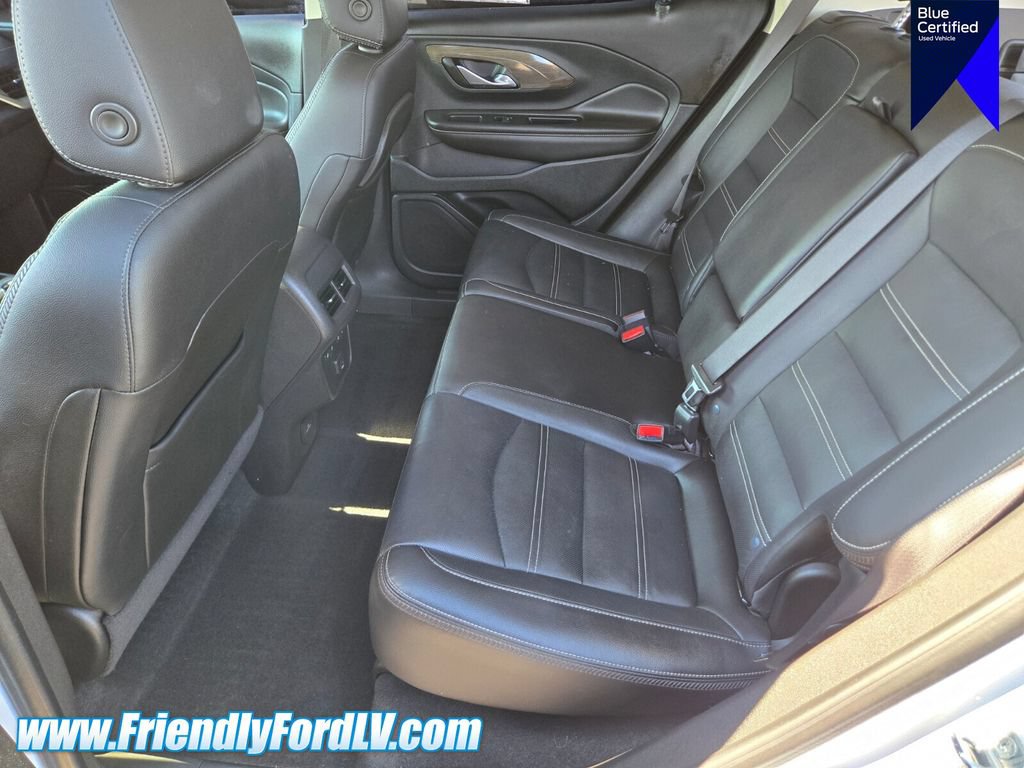 Used 2022 GMC Terrain Denali w/ Denali Premium Package AWD/4WD image 10
