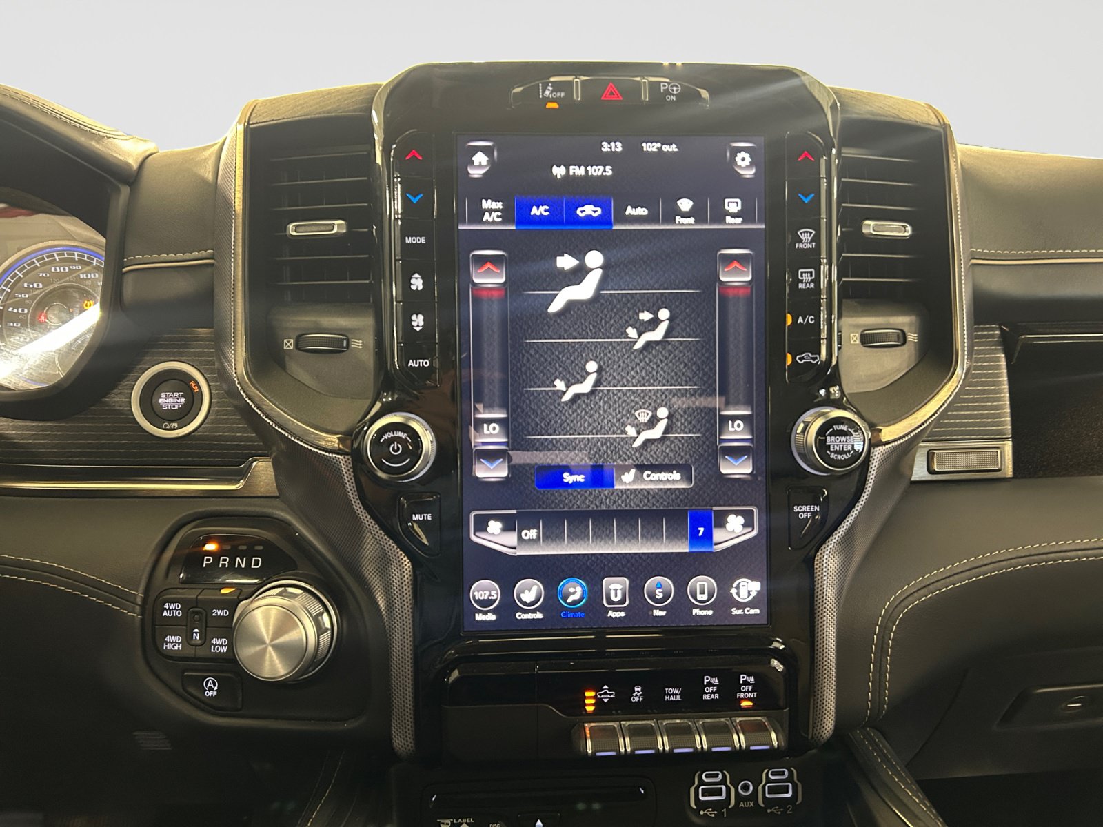 Used 2019 RAM 1500 Limited AWD/4WD image 15