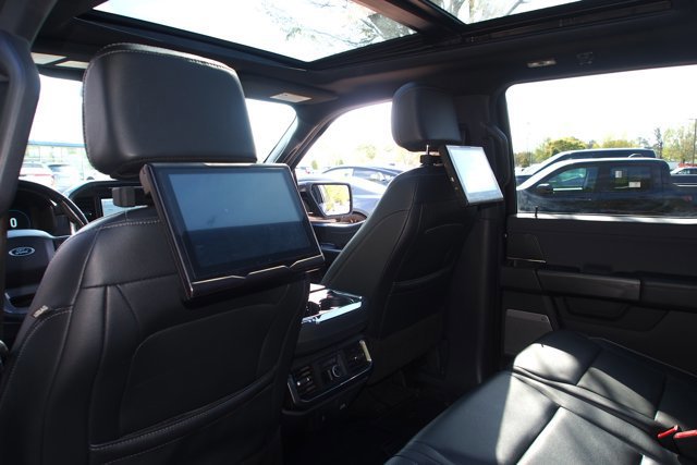 Certified 2023 Ford F150 Lariat w/ Equipment Group 502A High image 19