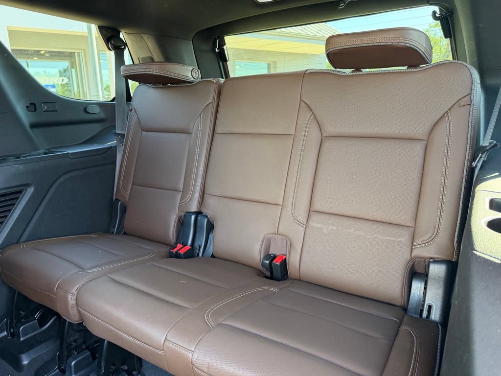 Used 2021 Chevrolet Tahoe High Country AWD/4WD image 10