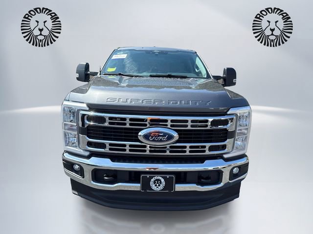 Certified 2025 Ford F250 XLT w/ Snow Plow Prep Package AWD/4WD video 2