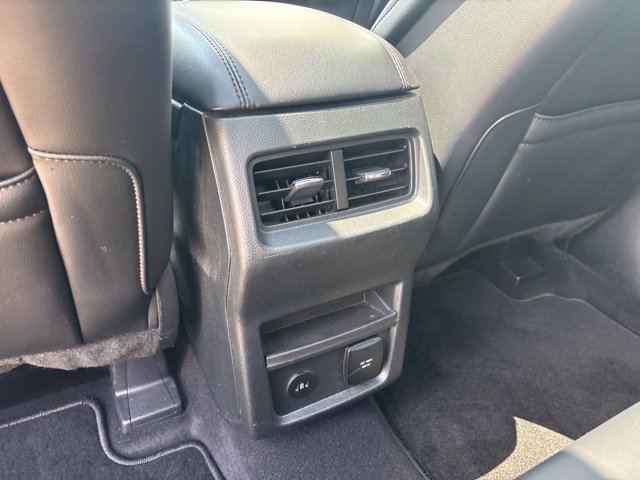 Certified 2024 Ford Edge SEL w/ Convenience Package AWD/4WD image 32