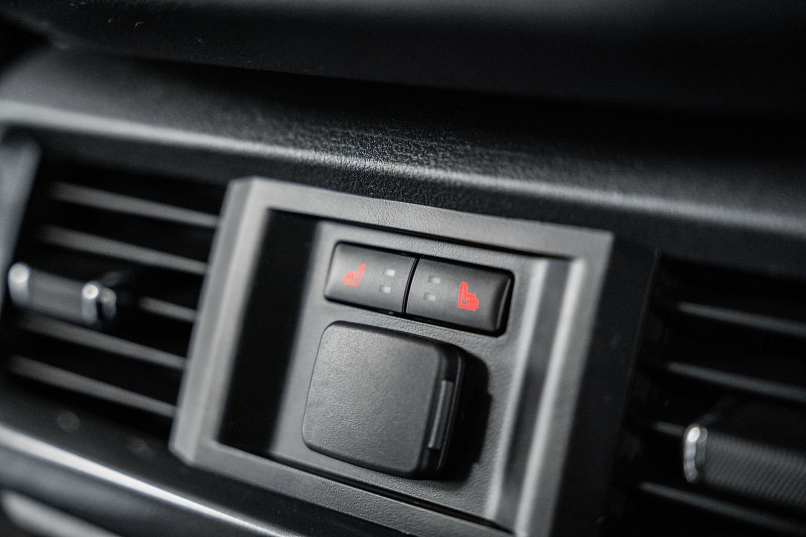 Certified 2023 Ford F150 Lariat w/ Equipment Group 502A High image 37