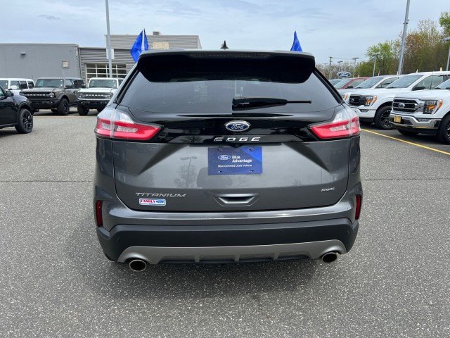 Certified 2022 Ford Edge Titanium AWD/4WD image 6