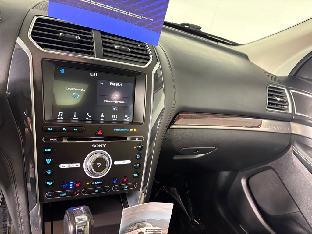 Certified 2018 Ford Explorer Platinum AWD/4WD image 18