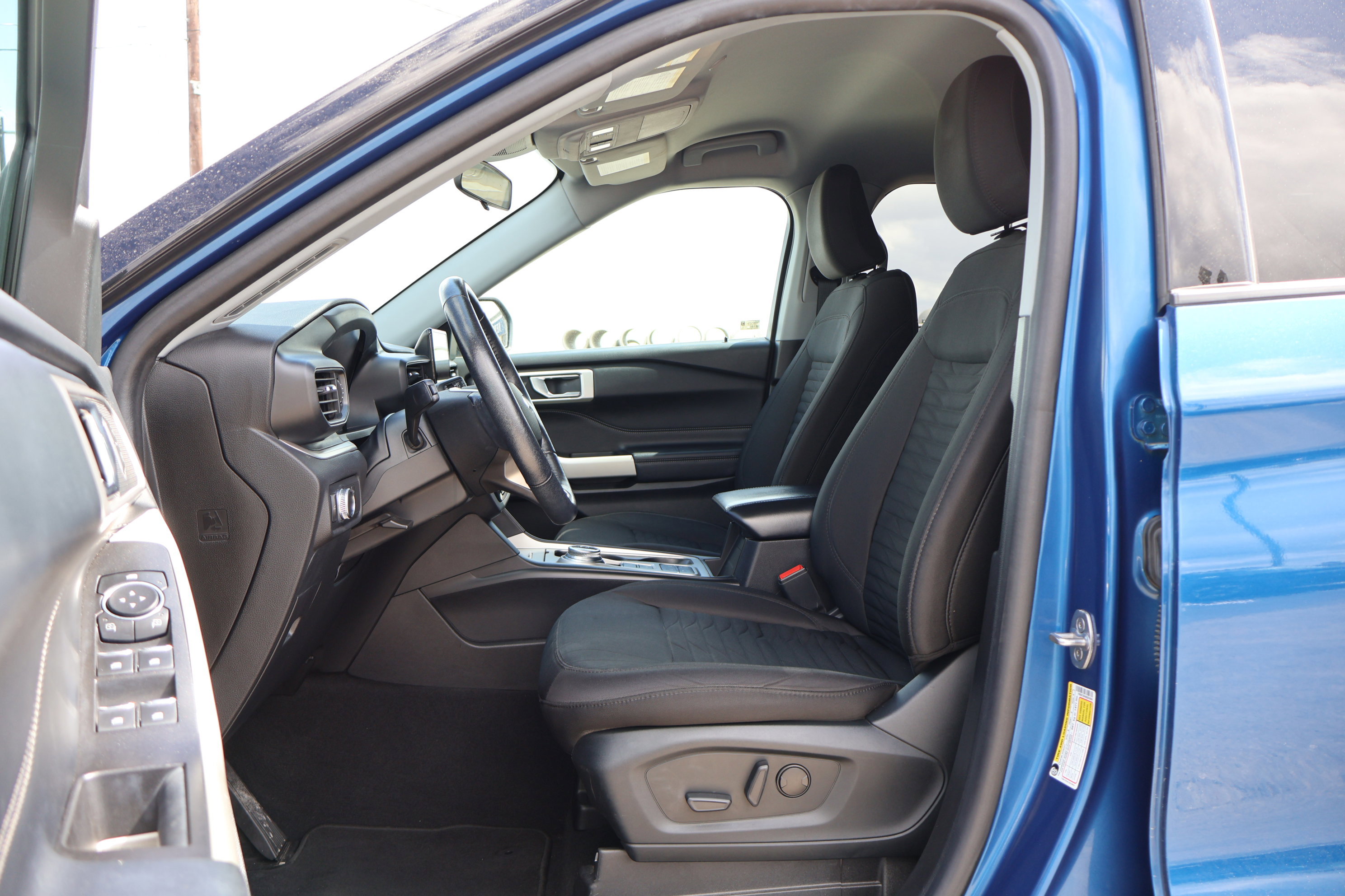 Certified 2021 Ford Explorer XLT image 12