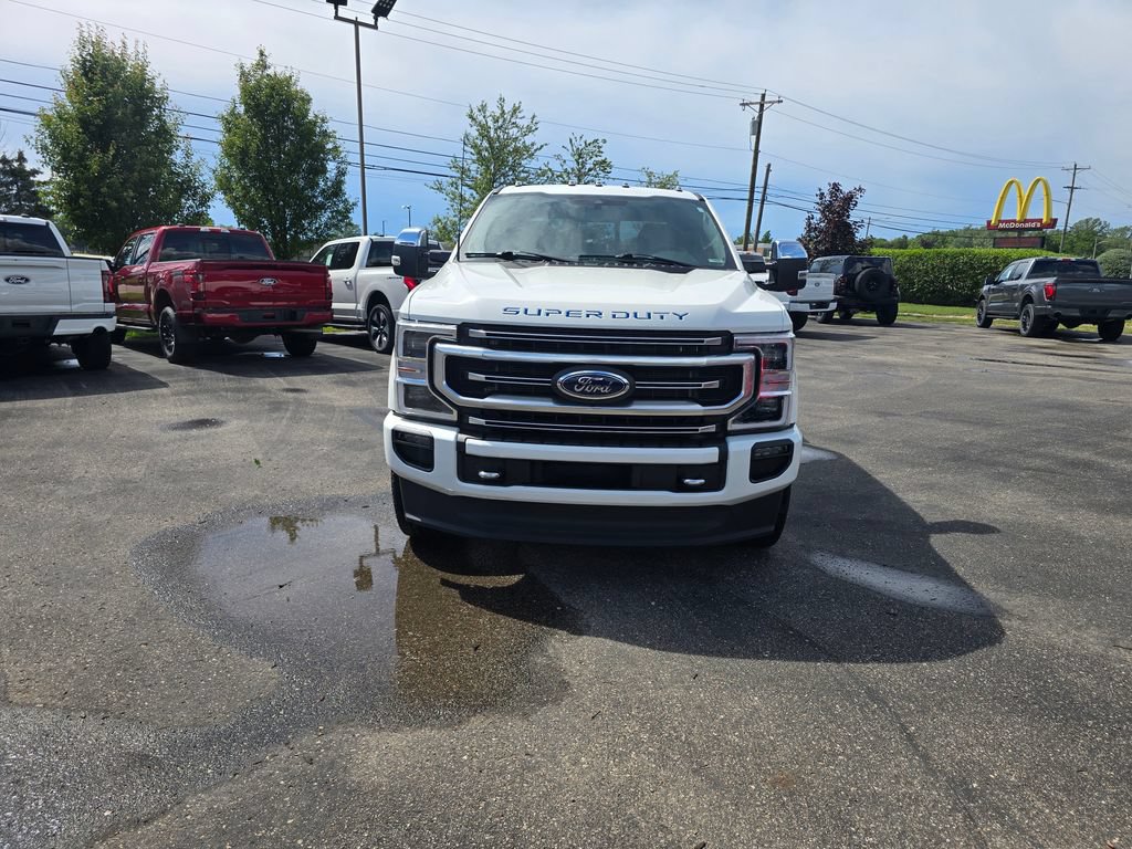 Certified 2022 Ford F350 Platinum AWD/4WD image 9