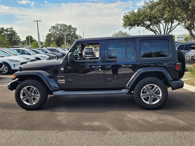 Used 2019 Jeep Wrangler Unlimited Sahara image 2