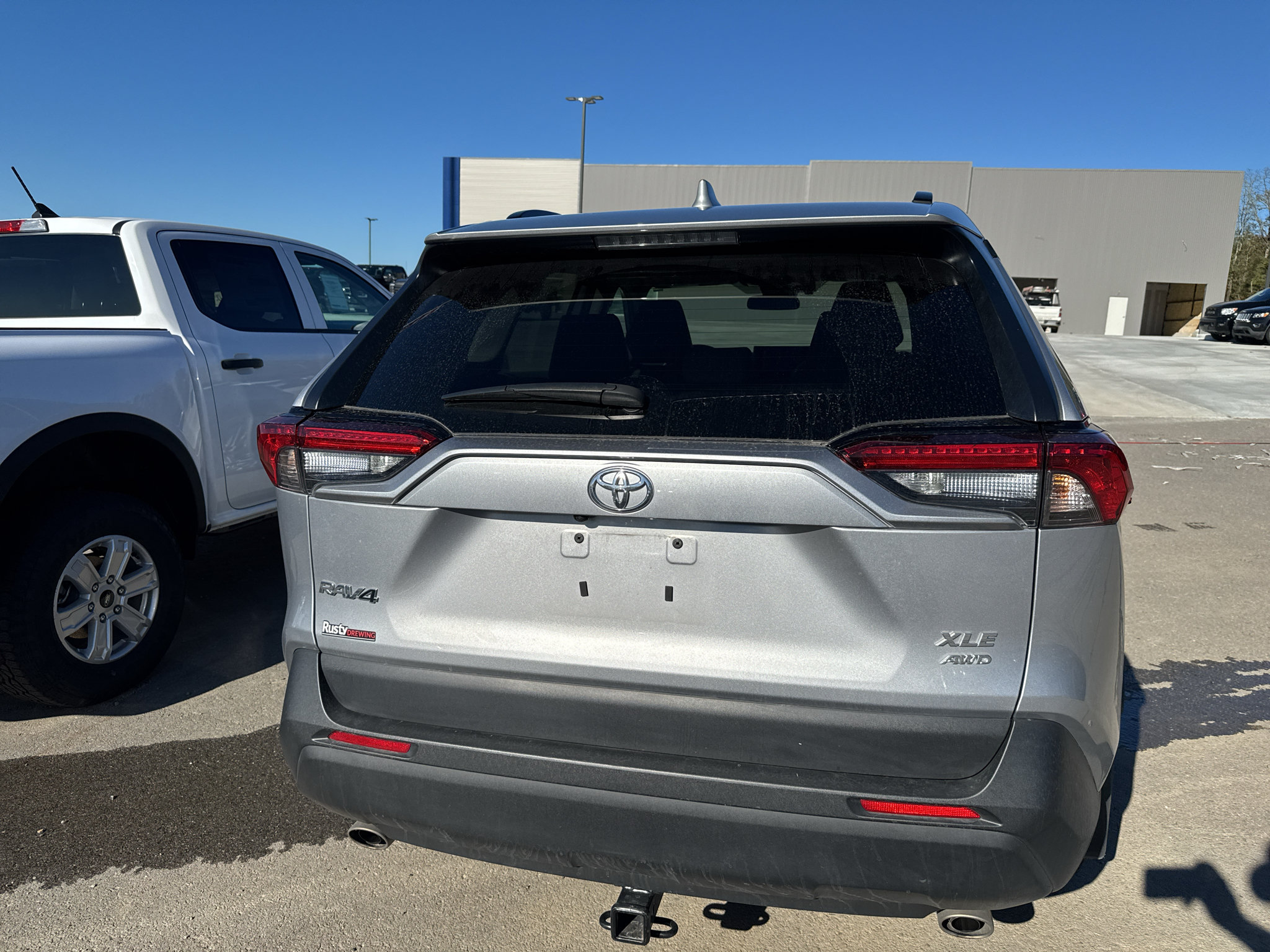 Used 2025 Toyota RAV4 XLE Premium w/ Weather Package AWD/4WD image 6