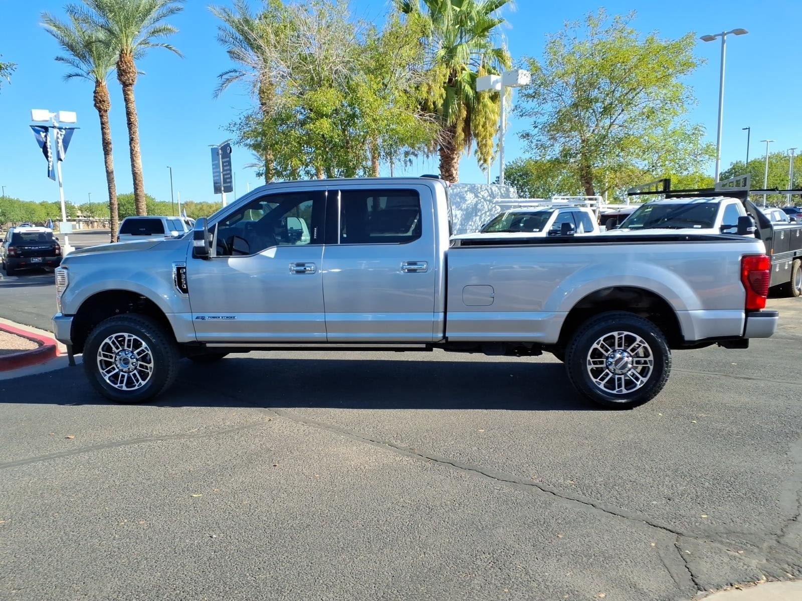 Certified 2022 Ford F350 Platinum AWD/4WD image 7