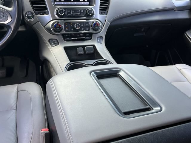 Used 2020 Chevrolet Tahoe LT w/ Luxury Package RWD image 21