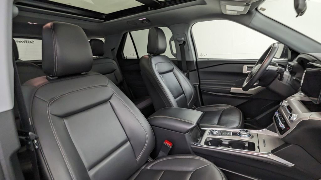 Certified 2023 Ford Explorer XLT w/ Equipment Group 202A image 42