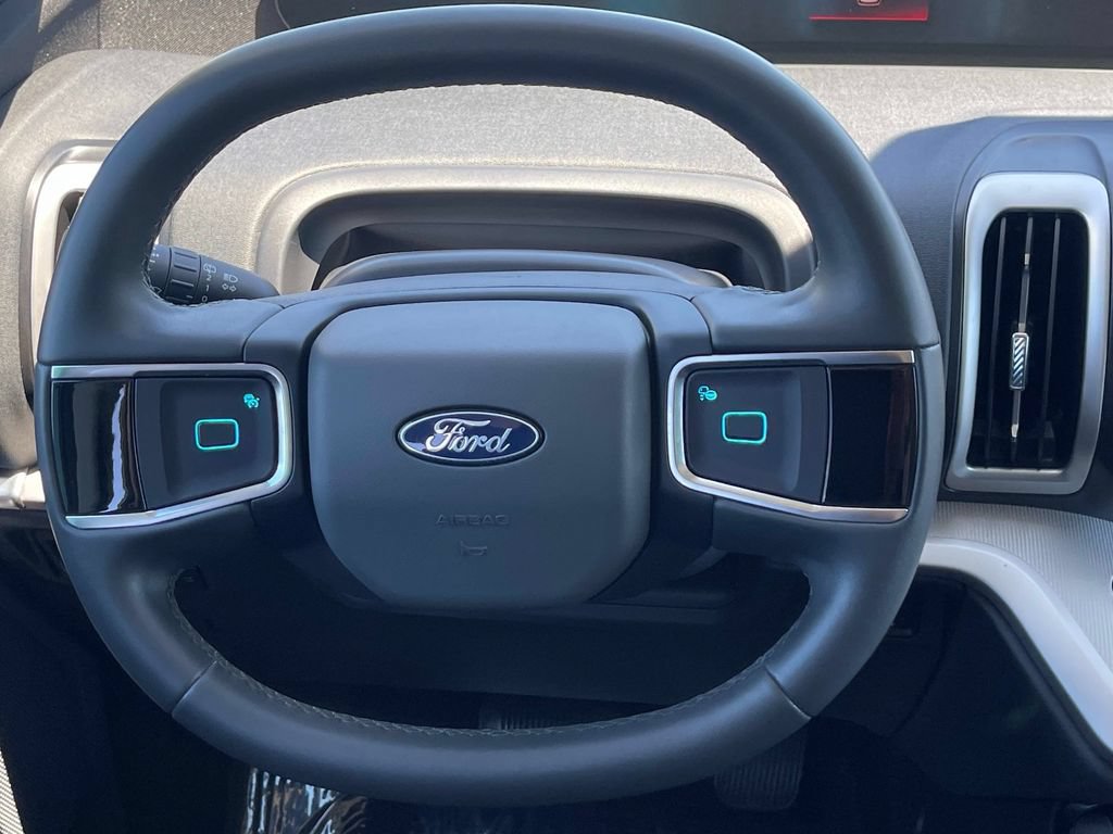 Certified 2025 Ford Expedition Active RWD image 12