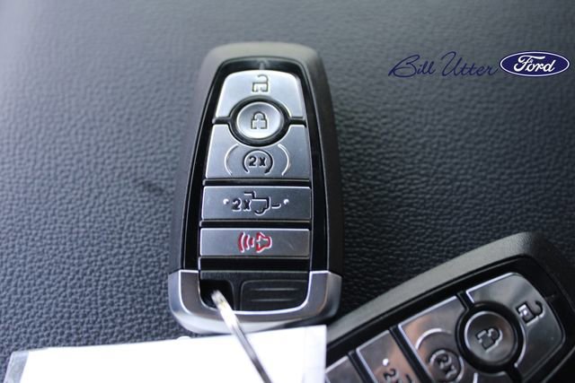 Certified 2025 Ford F150 Lariat w/ Equipment Group 501A Mid image 26