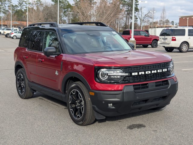 Certified 2025 Ford Bronco Sport Outer Banks w/ Outer Banks Tech Package+ image 9