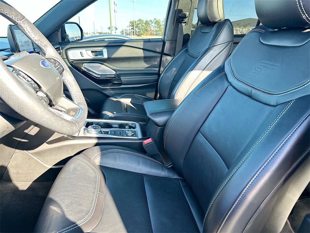 Certified 2023 Ford Explorer ST w/ Equipment Group 401A image 9