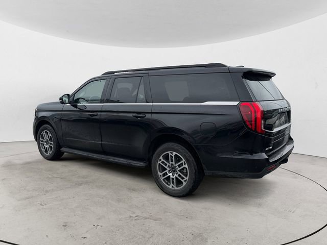 Certified 2025 Ford Expedition Max Active AWD/4WD image 3