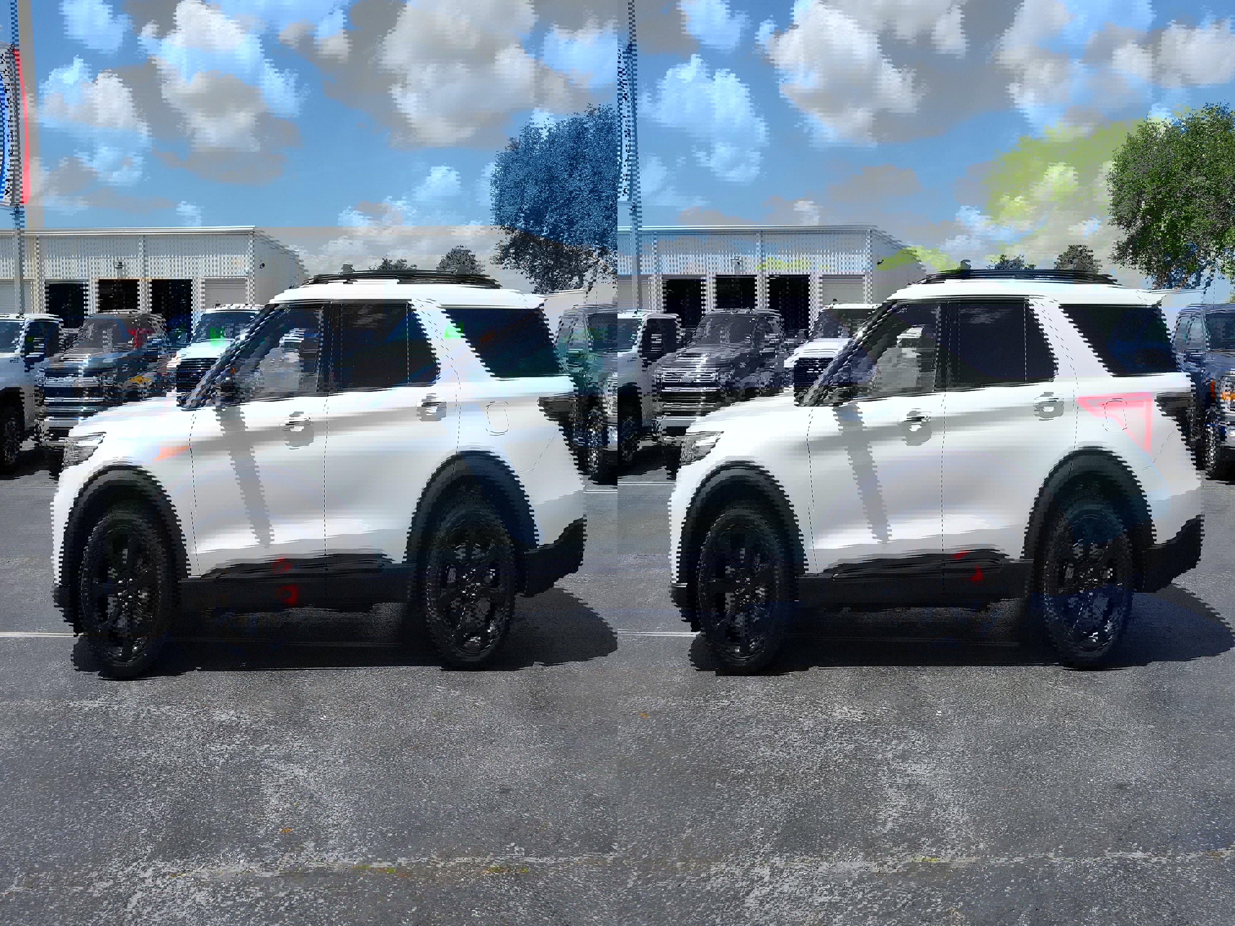 Certified 2022 Ford Explorer ST w/ Equipment Group 401A image 4