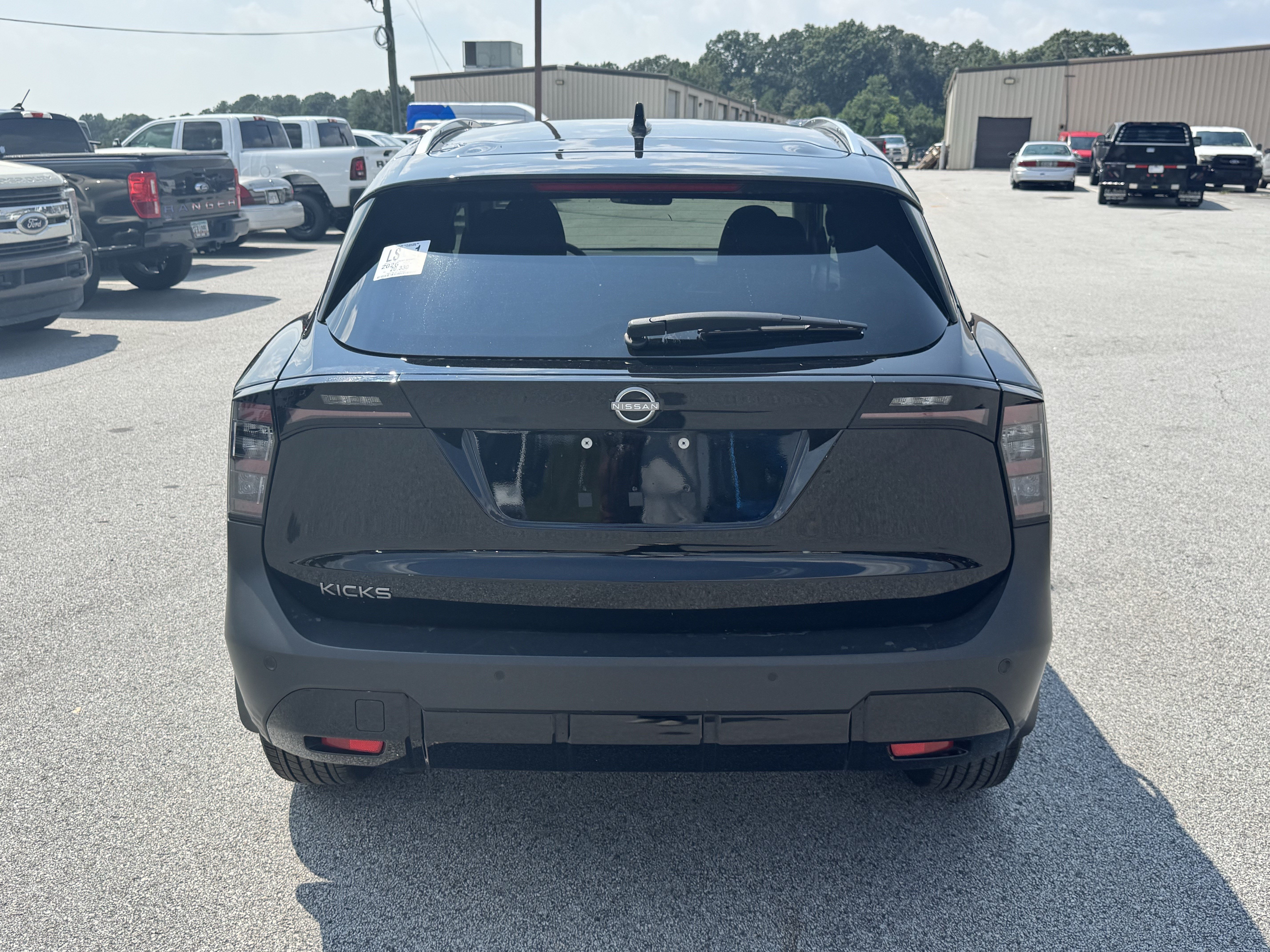 Used 2026 Nissan Kicks SV FWD image 6